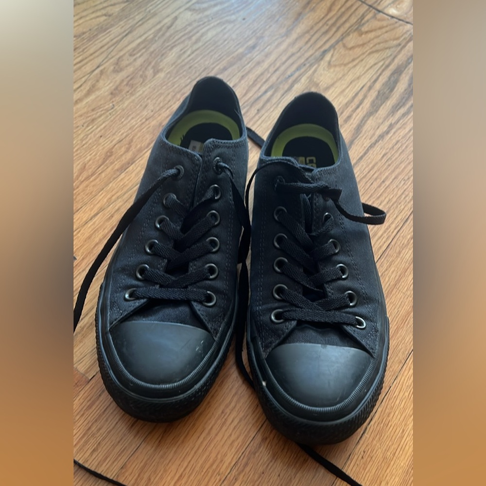 Lowcut Converse